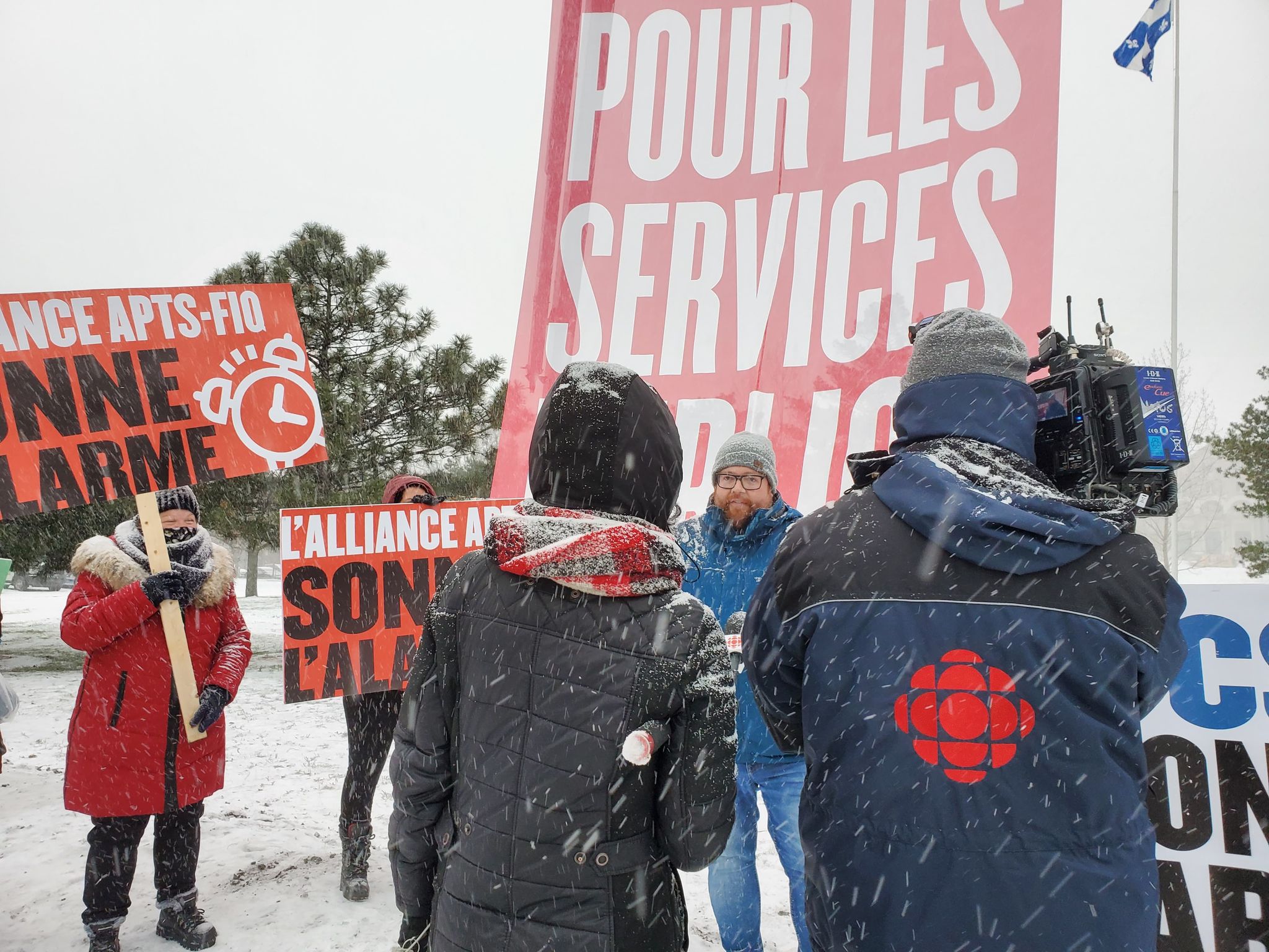 Les syndicats sonnent l’alarme: Québec doit déposer des offres acceptables - APTS Les syndicats sonnent l’alarme: Québec doit déposer des offres acceptables - APTS
