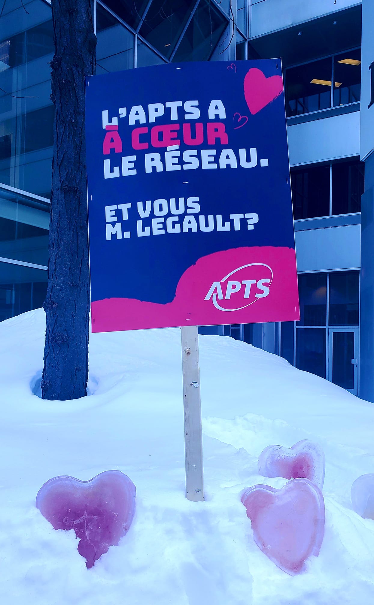 François Legault doit démontrer qu’il a à cœur la santé et les services sociaux - APTS François Legault doit démontrer qu’il a à cœur la santé et les services sociaux - APTS