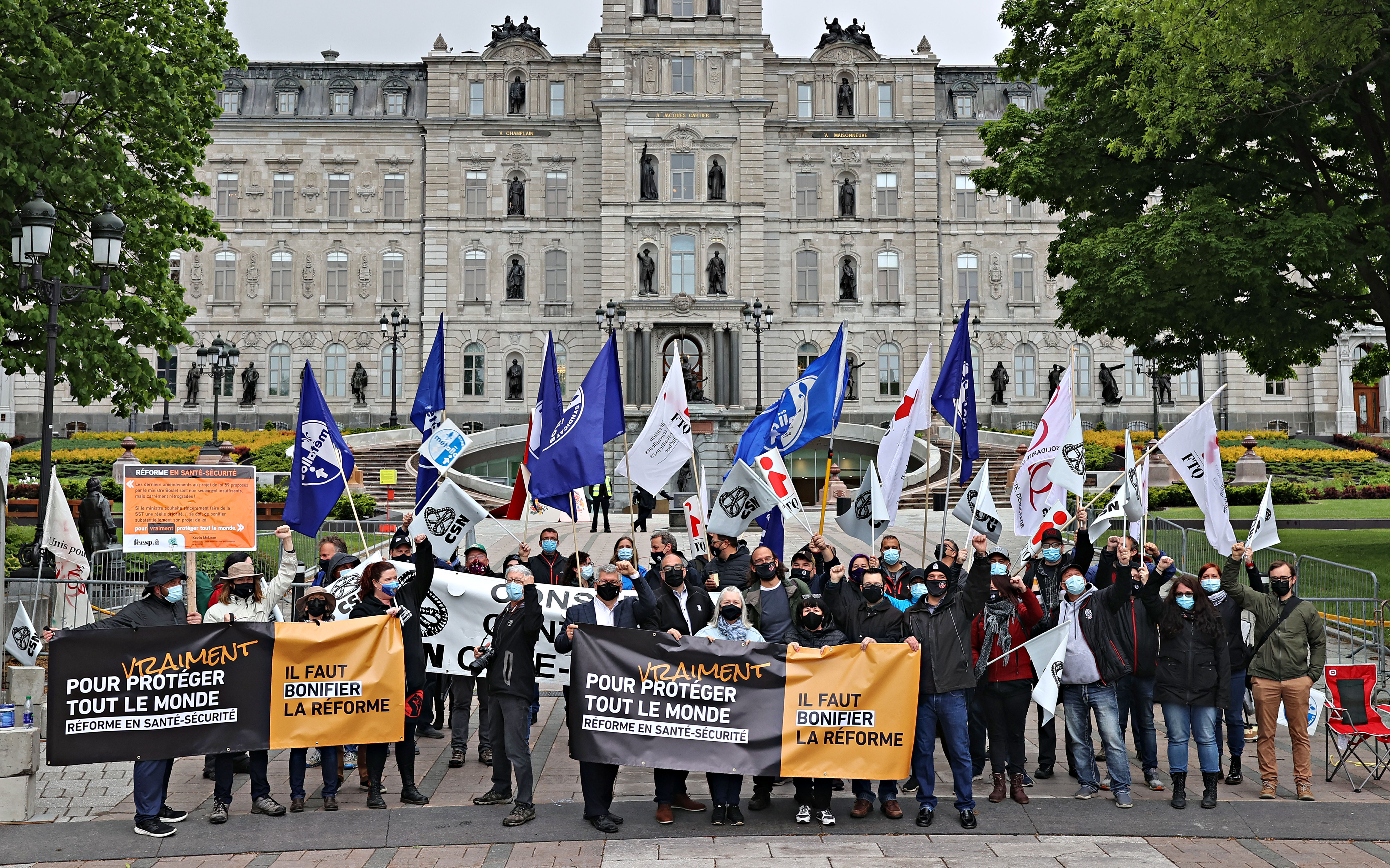 PL 59 | 59 heures de vigie devant l'Assemblée nationale pour que le gouvernement protège vraiment tout le monde - APTS PL 59 | 59 heures de vigie devant l'Assemblée nationale pour que le gouvernement protège vraiment tout le monde - APTS