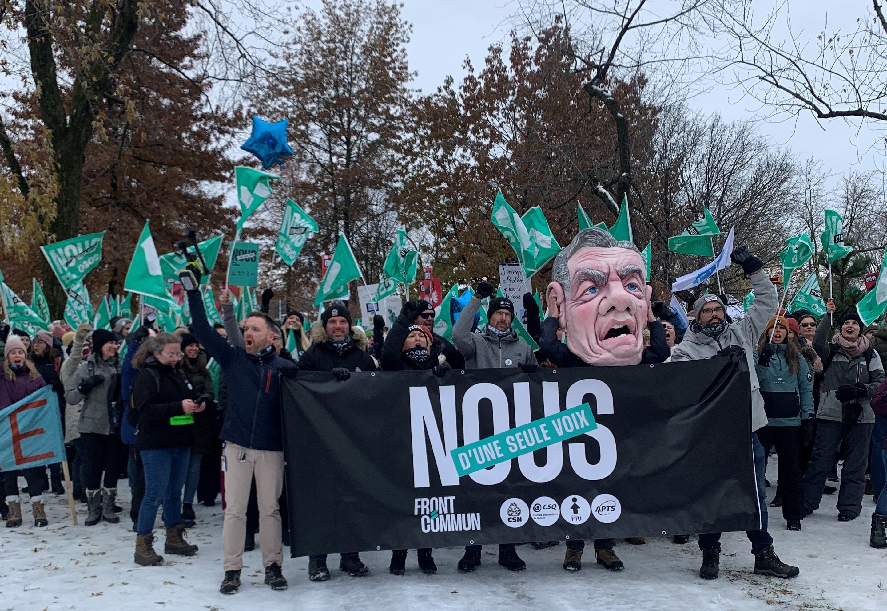 Négociations du secteur public - Manifestation des grévistes du Front commun de la région Lanaudière - APTS Négociations du secteur public - Manifestation des grévistes du Front commun de la région Lanaudière - APTS