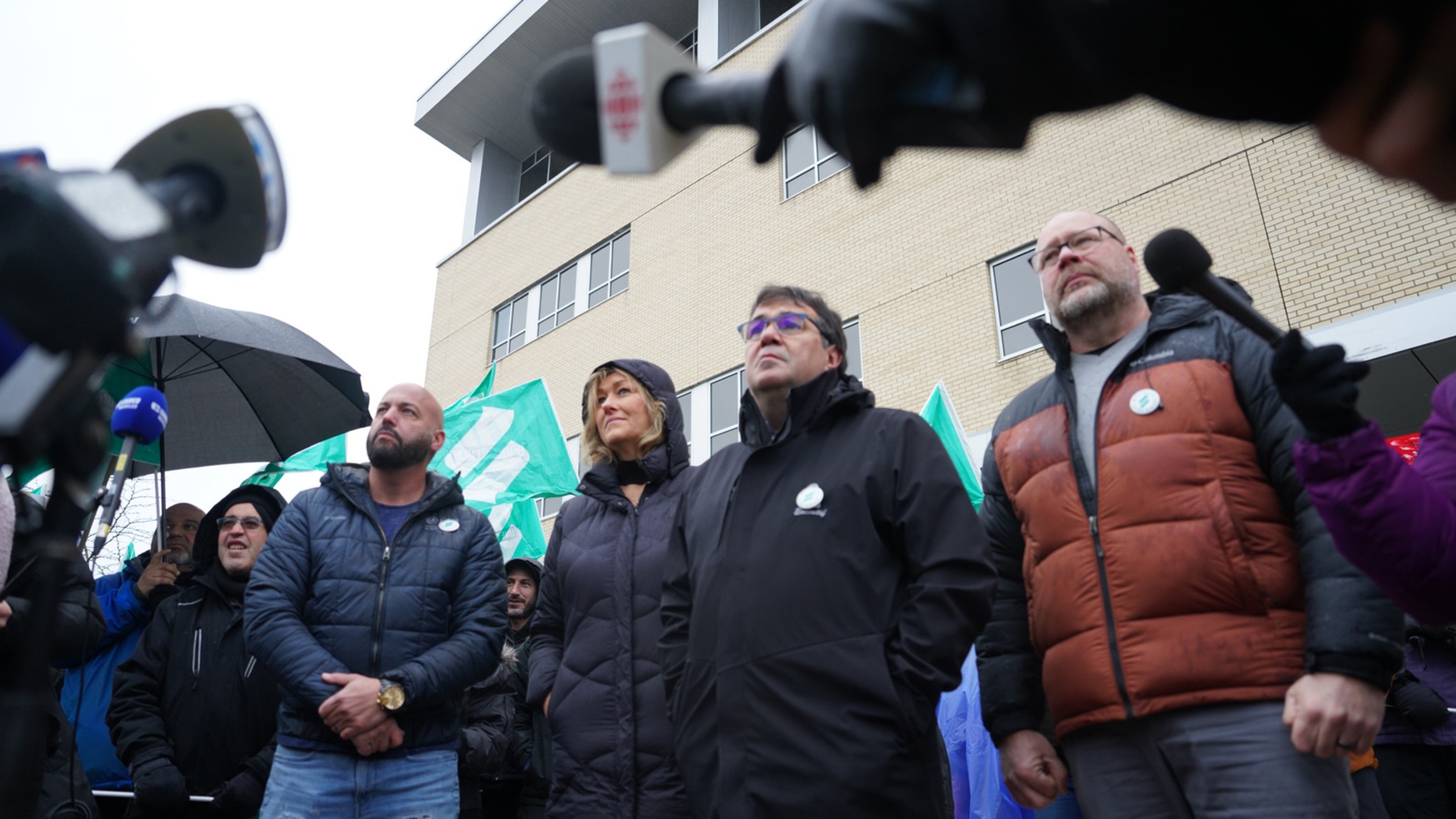 Lettre ouverte - Aujourd’hui, on écrit l’Histoire - APTS Lettre ouverte - Aujourd’hui, on écrit l’Histoire - APTS
