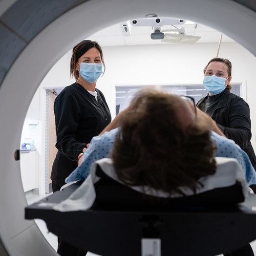 Risque de bris de service en imagerie médicale en Outaouais: l'APTS obtient un élargissement de l'octroi des primes visant l'atteinte de la parité avec l'Ontario - APTS Risque de bris de service en imagerie médicale en Outaouais: l'APTS obtient un élargissement de l'octroi des primes visant l'atteinte de la parité avec l'Ontario - APTS