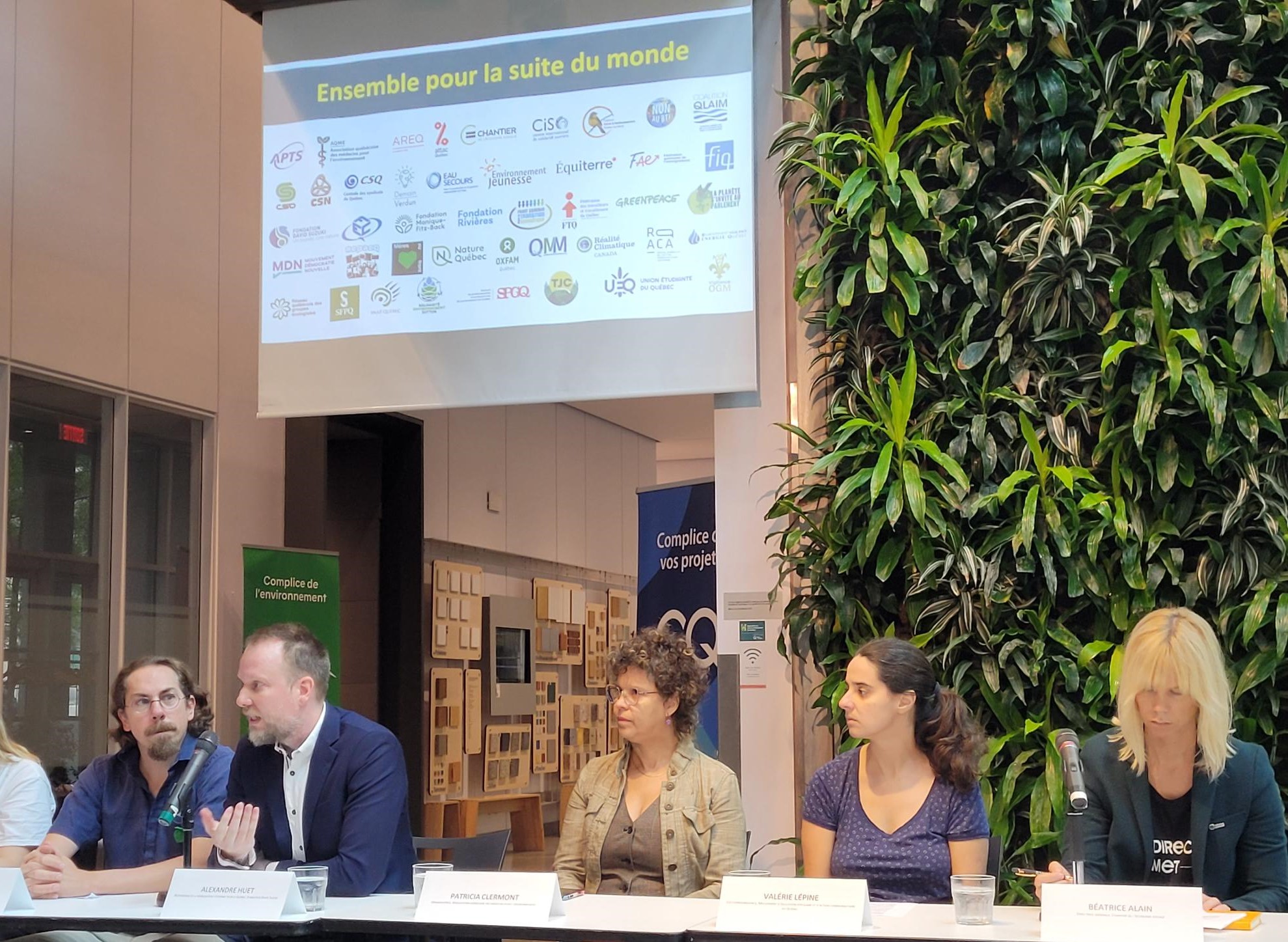 C’est tout le Québec qui se mobilise aujourd’hui pour dénoncer les mauvaises décisions | Nous exigeons un dialogue collectif sur la transition sociale et environnementale du gouvernement Legault - APTS C’est tout le Québec qui se mobilise aujourd’hui pour dénoncer les mauvaises décisions | Nous exigeons un dialogue collectif sur la transition sociale et environnementale du gouvernement Legault - APTS