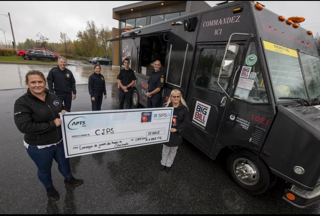 Don campagne des jouets des pompiers de Sherbrooke - APTS Don campagne des jouets des pompiers de Sherbrooke - APTS